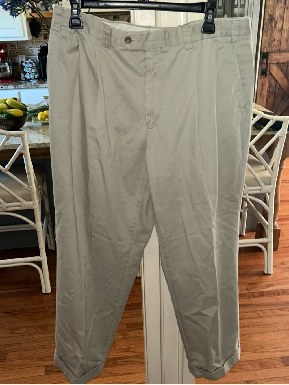 Ralph Lauren Men's Light Khaki Pleated Chinos